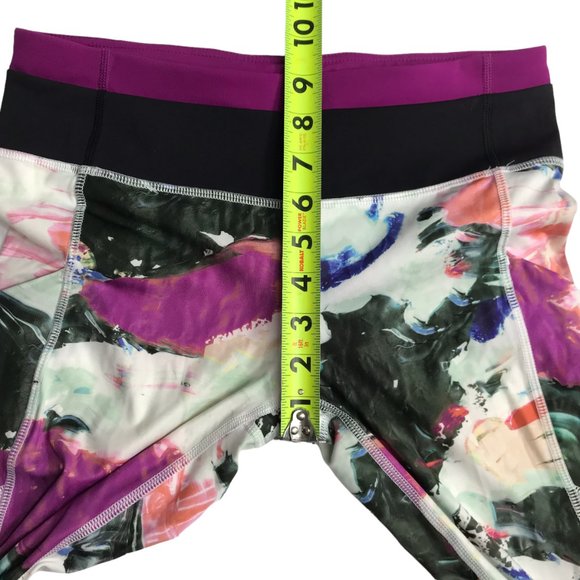 Lululemon Yoga Leggings Unicorn Tears Print Size Women's 6.  Black White Floral. - Picture 8 of 15